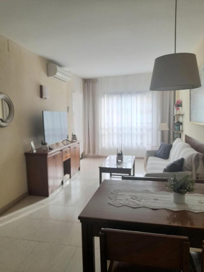 Nice Apartment In Hotel Ronda 4 First Beach Line フエンヒロラ エクステリア 写真
