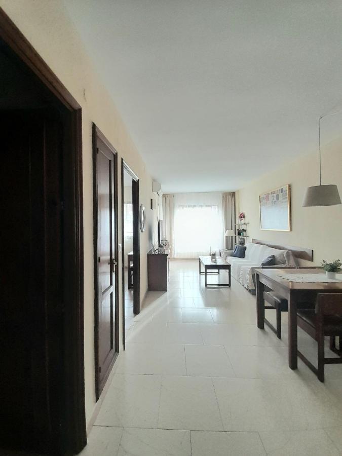 Nice Apartment In Hotel Ronda 4 First Beach Line フエンヒロラ エクステリア 写真