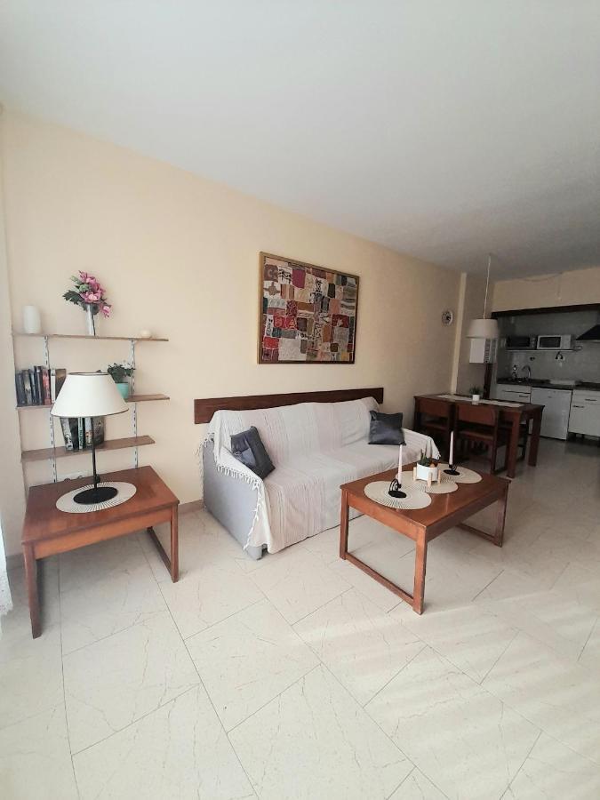 Nice Apartment In Hotel Ronda 4 First Beach Line フエンヒロラ エクステリア 写真