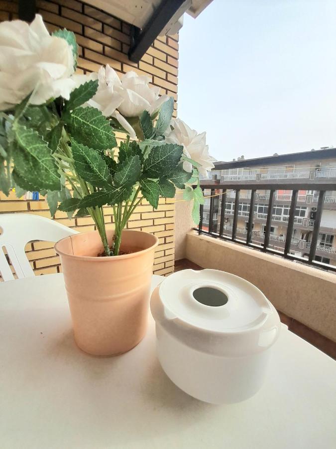 Nice Apartment In Hotel Ronda 4 First Beach Line フエンヒロラ エクステリア 写真