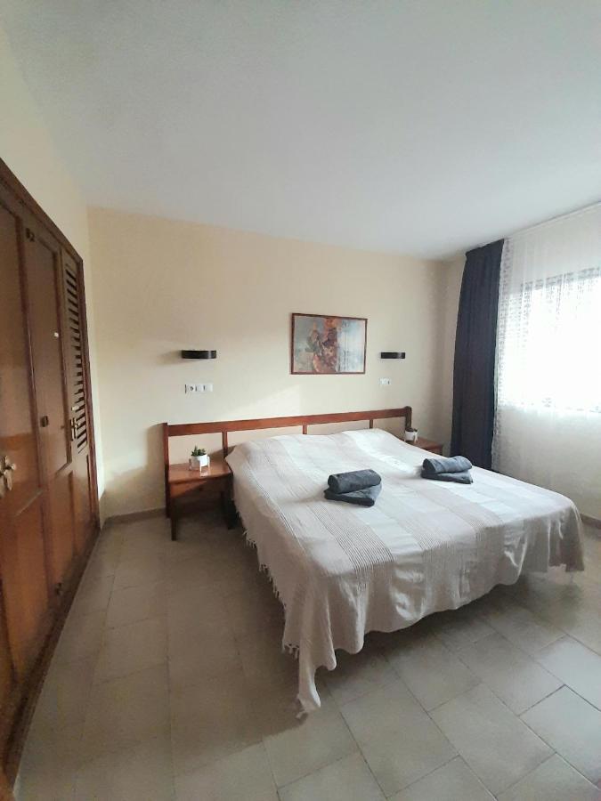 Nice Apartment In Hotel Ronda 4 First Beach Line フエンヒロラ エクステリア 写真