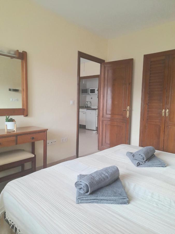 Nice Apartment In Hotel Ronda 4 First Beach Line フエンヒロラ エクステリア 写真